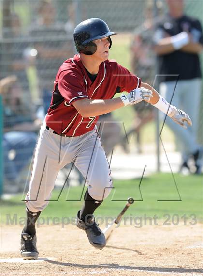 Thumbnail 2 in Savanna vs. Oaks Christian (CIF-SS D4 Playoff) photogallery.