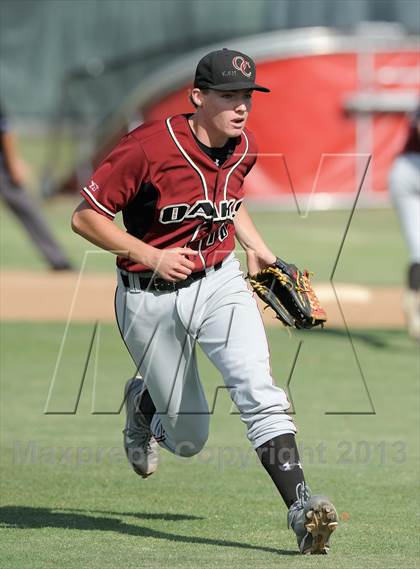 Thumbnail 3 in Savanna vs. Oaks Christian (CIF-SS D4 Playoff) photogallery.