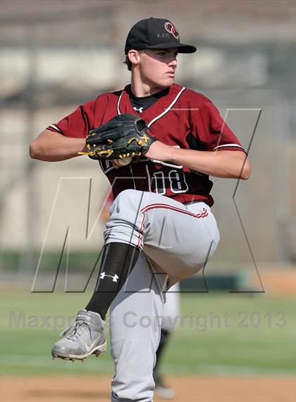 Thumbnail 3 in Savanna vs. Oaks Christian (CIF-SS D4 Playoff) photogallery.