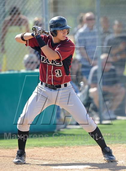 Thumbnail 3 in Savanna vs. Oaks Christian (CIF-SS D4 Playoff) photogallery.