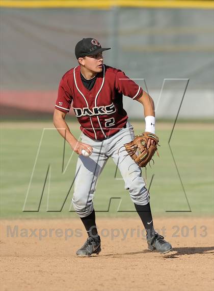 Thumbnail 3 in Savanna vs. Oaks Christian (CIF-SS D4 Playoff) photogallery.