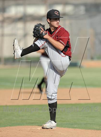 Thumbnail 2 in Savanna vs. Oaks Christian (CIF-SS D4 Playoff) photogallery.