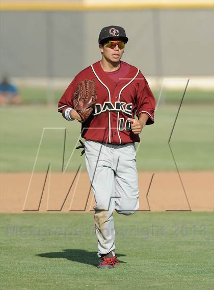 Thumbnail 2 in Savanna vs. Oaks Christian (CIF-SS D4 Playoff) photogallery.