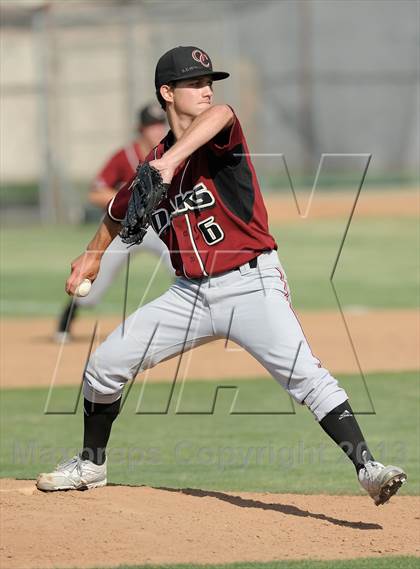 Thumbnail 1 in Savanna vs. Oaks Christian (CIF-SS D4 Playoff) photogallery.