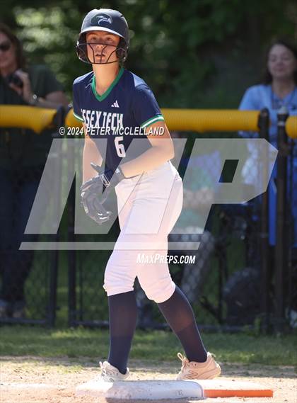 Thumbnail 3 in Essex North Shore Agric & Tech School vs Newburyport (MIAA Division 3 Round of 32) photogallery.