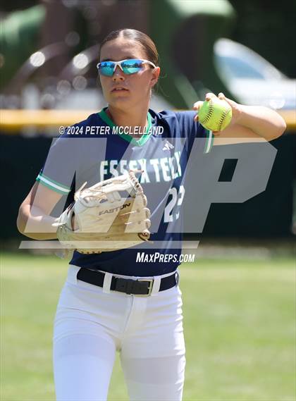 Thumbnail 3 in Essex North Shore Agric & Tech School vs Newburyport (MIAA Division 3 Round of 32) photogallery.