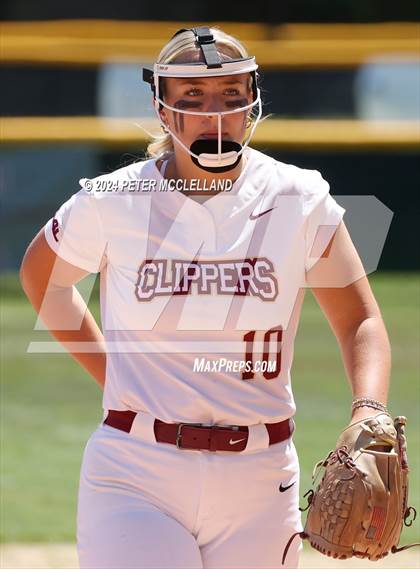 Thumbnail 3 in Essex North Shore Agric & Tech School vs Newburyport (MIAA Division 3 Round of 32) photogallery.