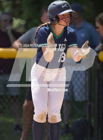 Thumbnail 3 in Essex North Shore Agric & Tech School vs Newburyport (MIAA Division 3 Round of 32) photogallery.
