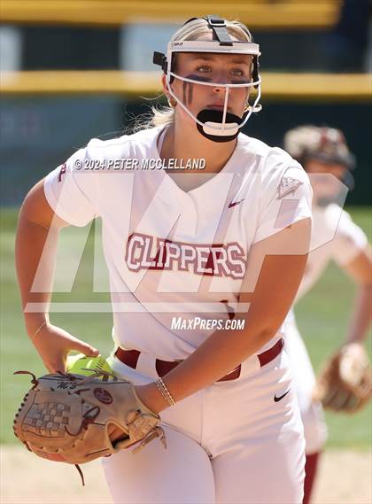 Thumbnail 2 in Essex North Shore Agric & Tech School vs Newburyport (MIAA Division 3 Round of 32) photogallery.