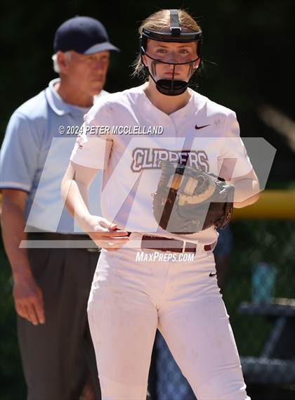 Thumbnail 3 in Essex North Shore Agric & Tech School vs Newburyport (MIAA Division 3 Round of 32) photogallery.