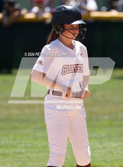Thumbnail 1 in Essex North Shore Agric & Tech School vs Newburyport (MIAA Division 3 Round of 32) photogallery.
