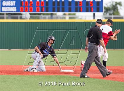 Thumbnail 3 in Lake Travis vs. Oak Ridge (UIL 6A Region II Quarterfinal)  photogallery.