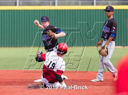 Thumbnail 2 in Lake Travis vs. Oak Ridge (UIL 6A Region II Quarterfinal)  photogallery.
