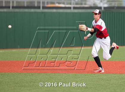 Thumbnail 3 in Lake Travis vs. Oak Ridge (UIL 6A Region II Quarterfinal)  photogallery.