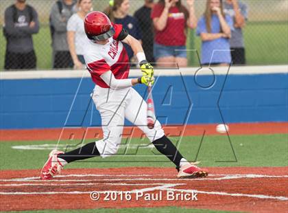 Thumbnail 2 in Lake Travis vs. Oak Ridge (UIL 6A Region II Quarterfinal)  photogallery.