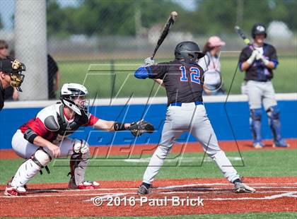 Thumbnail 1 in Lake Travis vs. Oak Ridge (UIL 6A Region II Quarterfinal)  photogallery.
