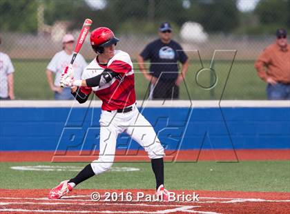 Thumbnail 3 in Lake Travis vs. Oak Ridge (UIL 6A Region II Quarterfinal)  photogallery.
