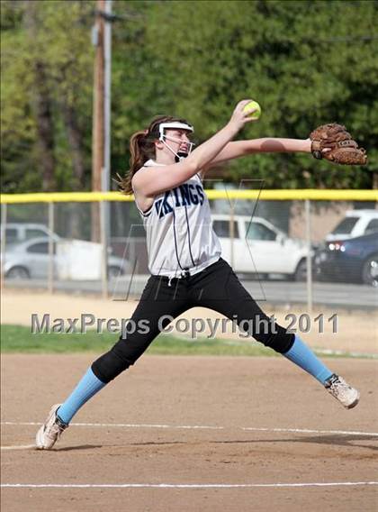 Thumbnail 1 in Pleasant Valley @ Shasta photogallery.