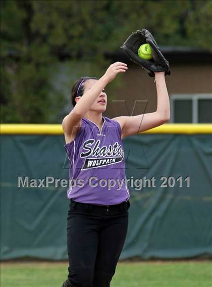 Thumbnail 1 in Pleasant Valley @ Shasta photogallery.