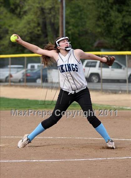 Thumbnail 1 in Pleasant Valley @ Shasta photogallery.
