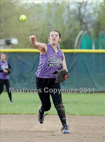 Thumbnail 1 in Pleasant Valley @ Shasta photogallery.
