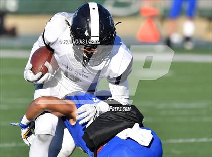 Thumbnail 1 in Serra vs. Sierra Canyon (CIF State Division 2A Final) photogallery.