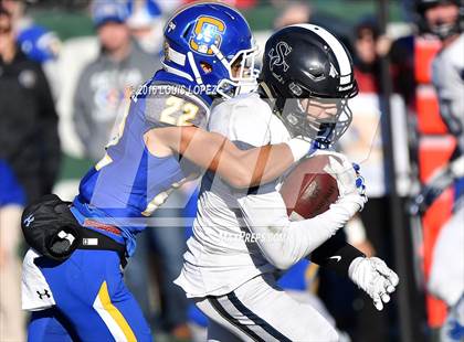 Thumbnail 1 in Serra vs. Sierra Canyon (CIF State Division 2A Final) photogallery.