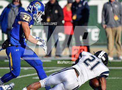 Thumbnail 3 in Serra vs. Sierra Canyon (CIF State Division 2A Final) photogallery.