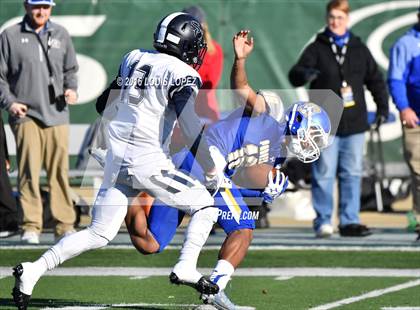 Thumbnail 1 in Serra vs. Sierra Canyon (CIF State Division 2A Final) photogallery.