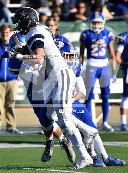 Thumbnail 1 in Serra vs. Sierra Canyon (CIF State Division 2A Final) photogallery.