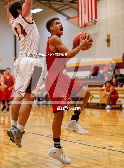 Thumbnail 3 in Trenton @ Collinsville photogallery.