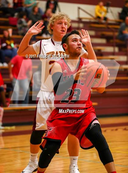Thumbnail 2 in Trenton @ Collinsville photogallery.