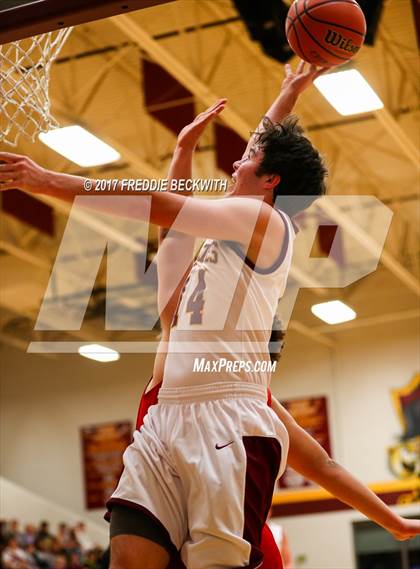 Thumbnail 2 in Trenton @ Collinsville photogallery.