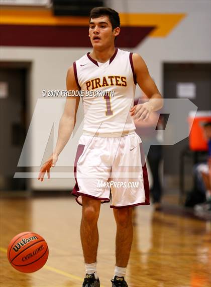 Thumbnail 2 in Trenton @ Collinsville photogallery.