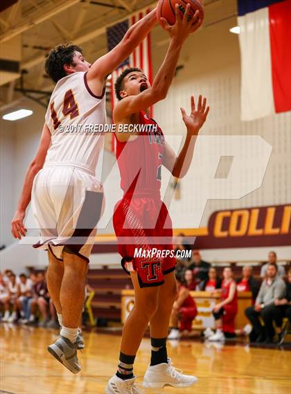 Thumbnail 1 in Trenton @ Collinsville photogallery.