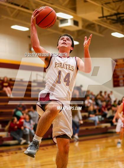 Thumbnail 2 in Trenton @ Collinsville photogallery.
