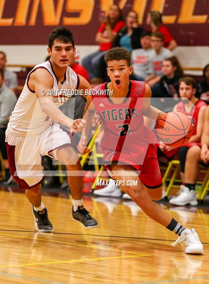 Thumbnail 1 in Trenton @ Collinsville photogallery.