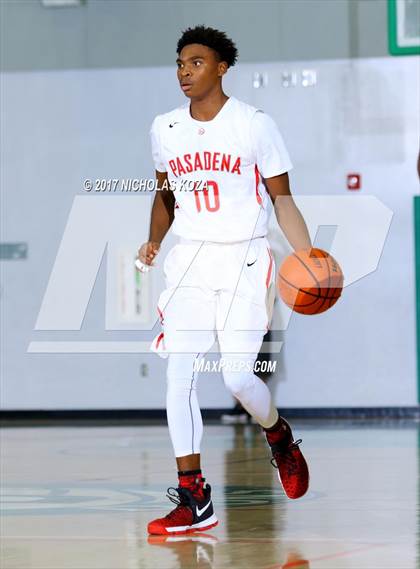 Thumbnail 1 in Chaminade vs. Pasadena (D1 Bound Classic) photogallery.