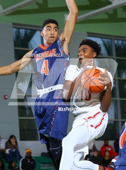 Thumbnail 3 in Chaminade vs. Pasadena (D1 Bound Classic) photogallery.