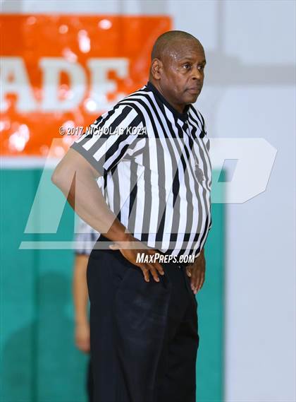 Thumbnail 2 in Chaminade vs. Pasadena (D1 Bound Classic) photogallery.