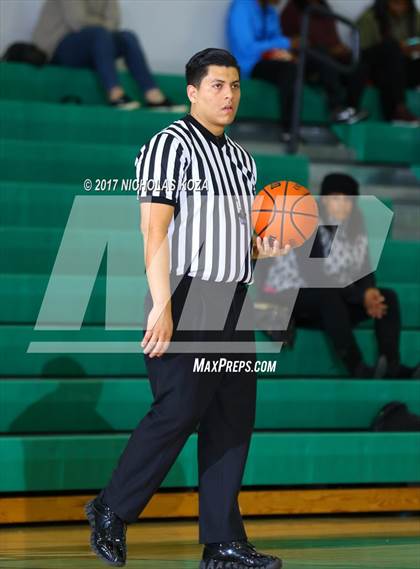Thumbnail 1 in Chaminade vs. Pasadena (D1 Bound Classic) photogallery.