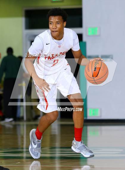 Thumbnail 2 in Chaminade vs. Pasadena (D1 Bound Classic) photogallery.