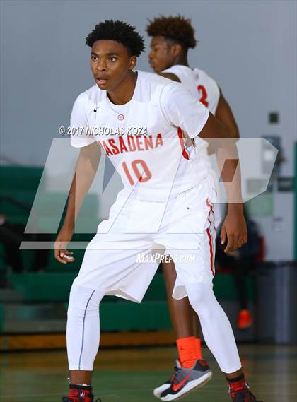 Thumbnail 2 in Chaminade vs. Pasadena (D1 Bound Classic) photogallery.