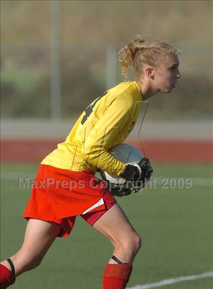 Thumbnail 3 in St. Francis vs. St. Mary's (CIF SJS D1 Final) photogallery.