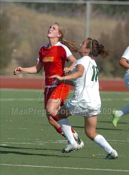 Thumbnail 3 in St. Francis vs. St. Mary's (CIF SJS D1 Final) photogallery.