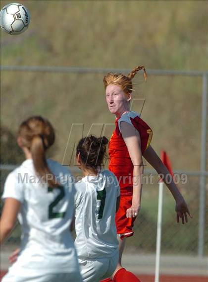 Thumbnail 3 in St. Francis vs. St. Mary's (CIF SJS D1 Final) photogallery.