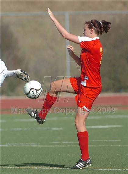 Thumbnail 2 in St. Francis vs. St. Mary's (CIF SJS D1 Final) photogallery.