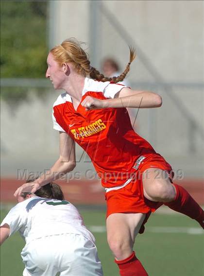 Thumbnail 2 in St. Francis vs. St. Mary's (CIF SJS D1 Final) photogallery.