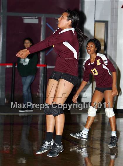 Thumbnail 3 in Edison vs Rodriguez (Viking Classic Tournament) photogallery.