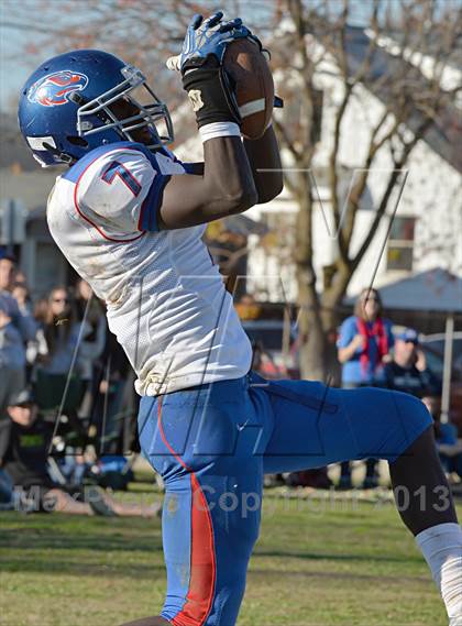 Thumbnail 3 in Christian Brothers @ Sacramento (CIF SJS D3 Playoff) photogallery.